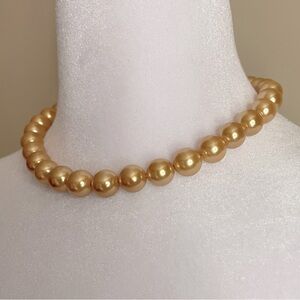 Majestic Pearl Necklace